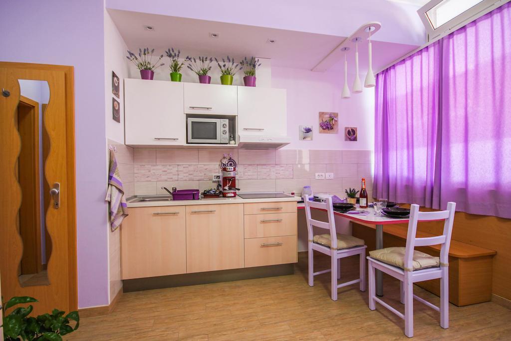 Apartments Lavanda & Cappuccino Portoroz Exterior photo